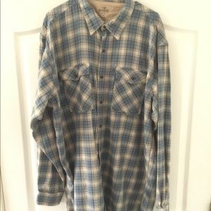Men’s flannel shirt